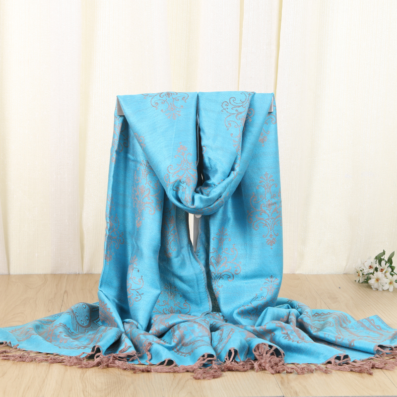 时尚秋冬新款围巾披肩 提花图案装饰