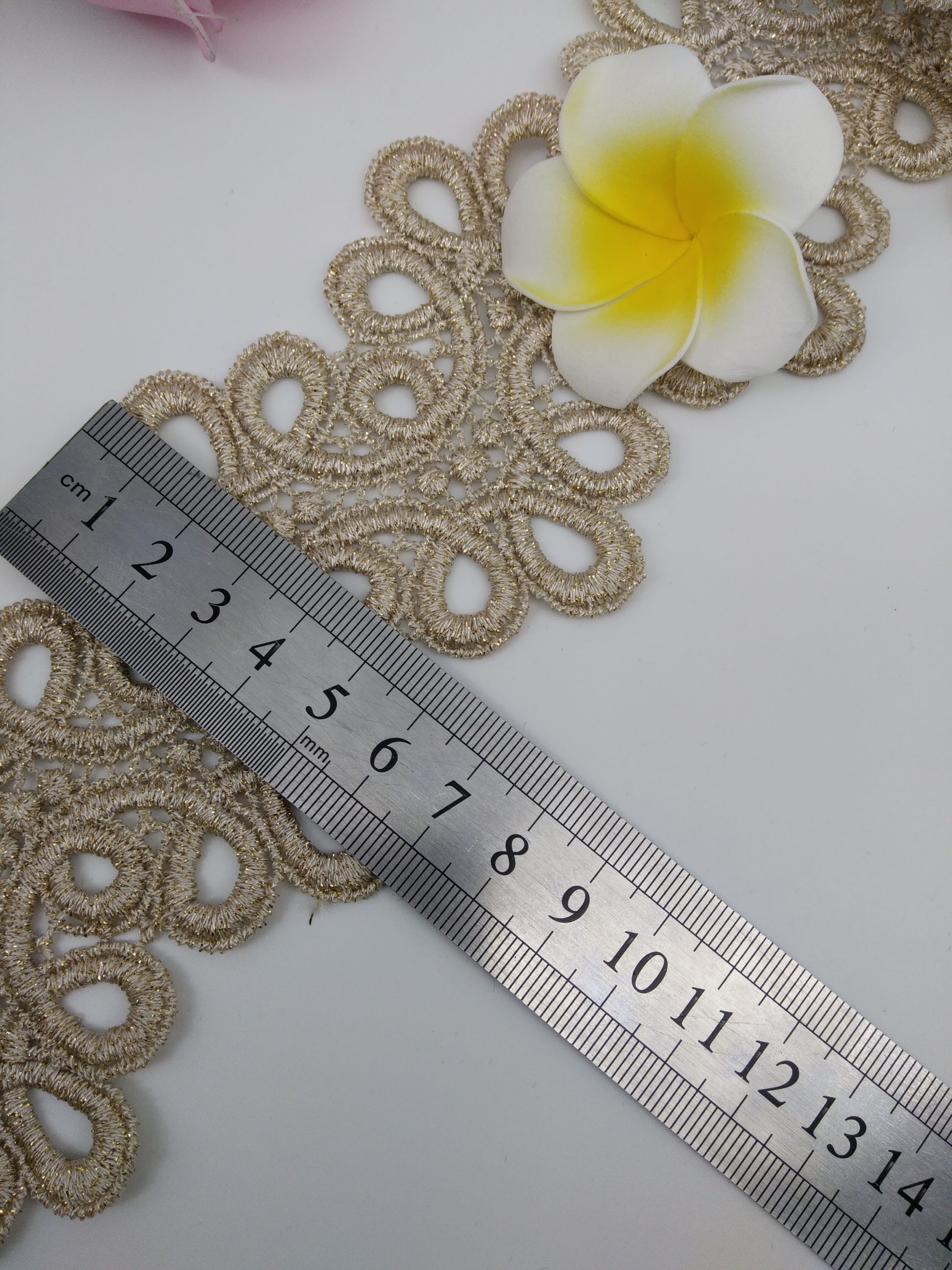 Composite line water-soluble lace Specification image