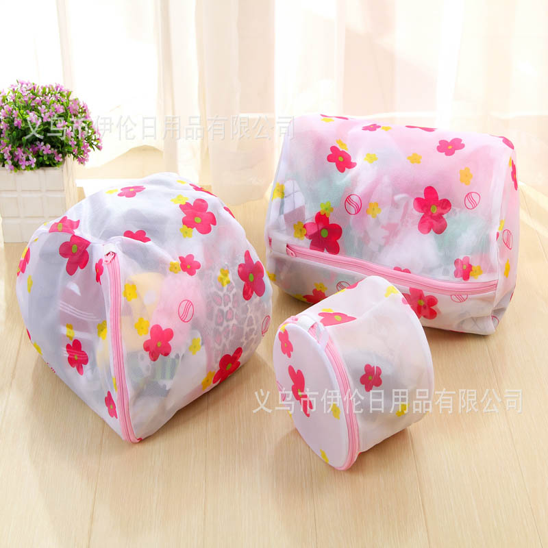 Factory direct sales of practical new printed underwear washing bags, polyester mesh fabric laundry bags, set travel bags Specification image