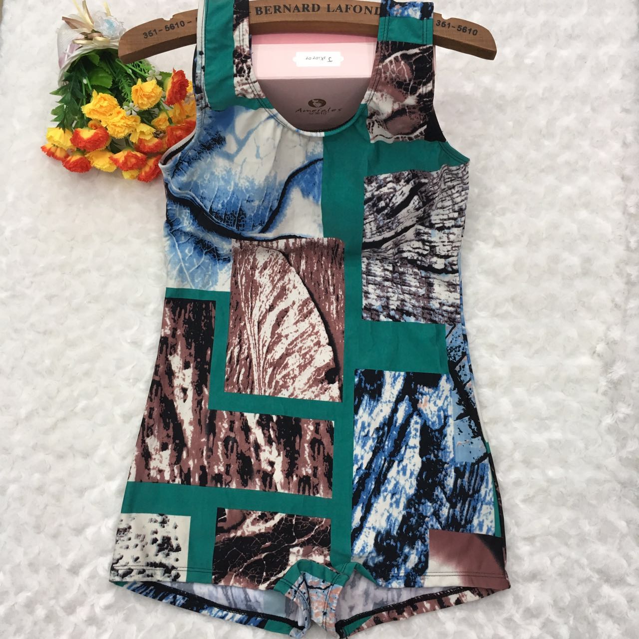 Europe and the United States one-piece tank top suits conservative swimwear