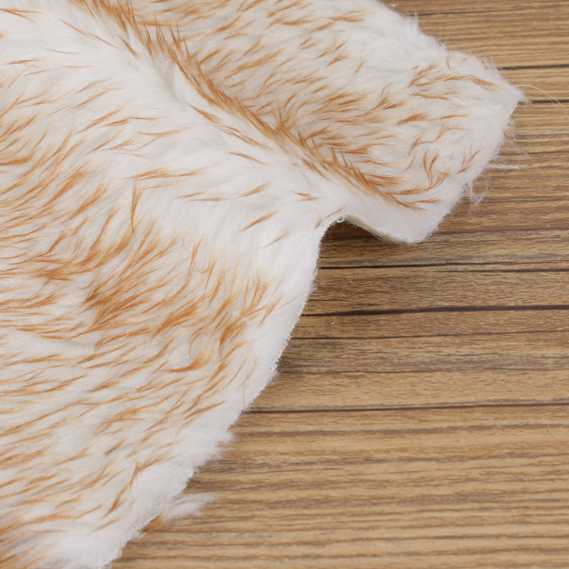 The water-repellent wool fabric is sold directly by the manufacturer in a variety of colors