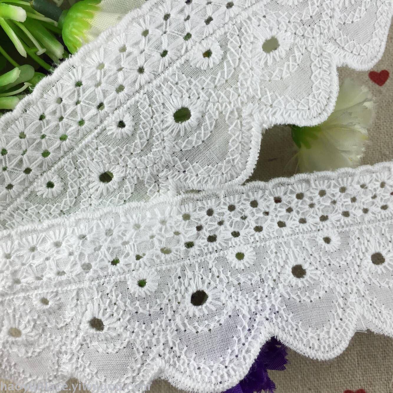 Hao Yun Embroidery's cotton lace clothing accessories are in stock with white bleaching. Customizable styles and colors are available