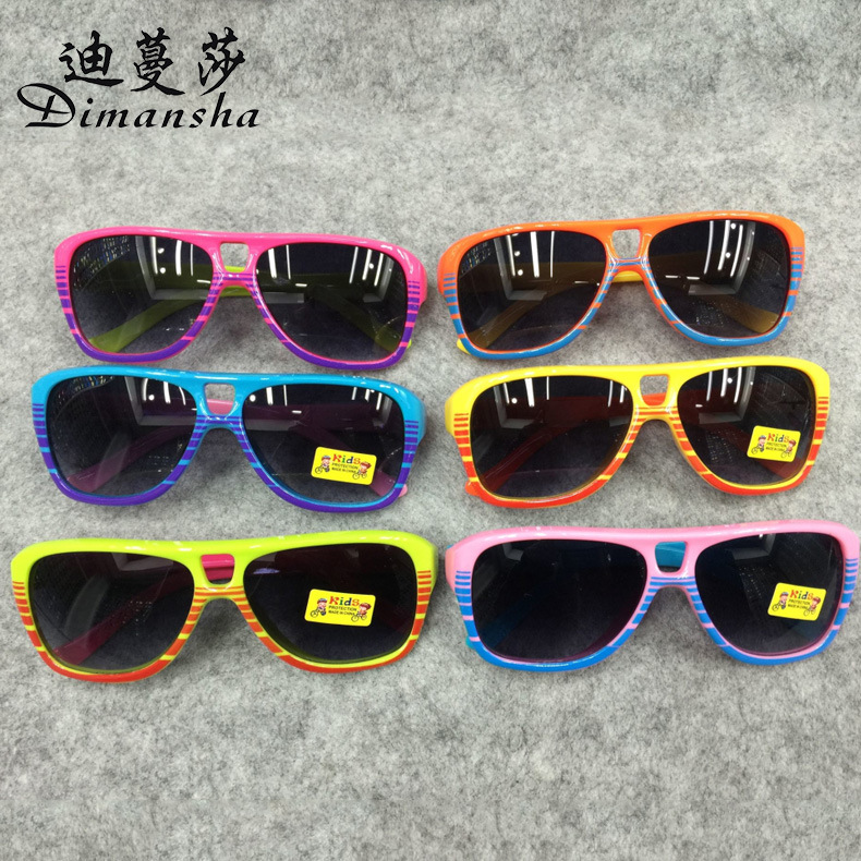 厂家直销 可爱儿童太阳镜 卡通七彩儿童镜 新款