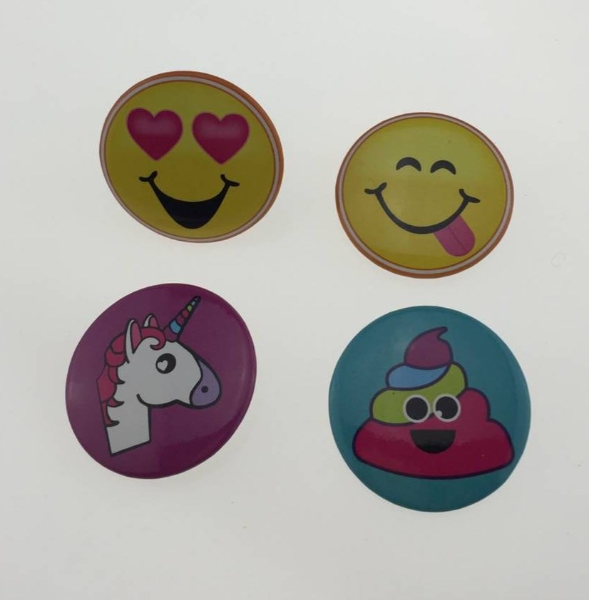 徽章定制 箱包配饰 马口铁胸章 服装辅料 服装配饰