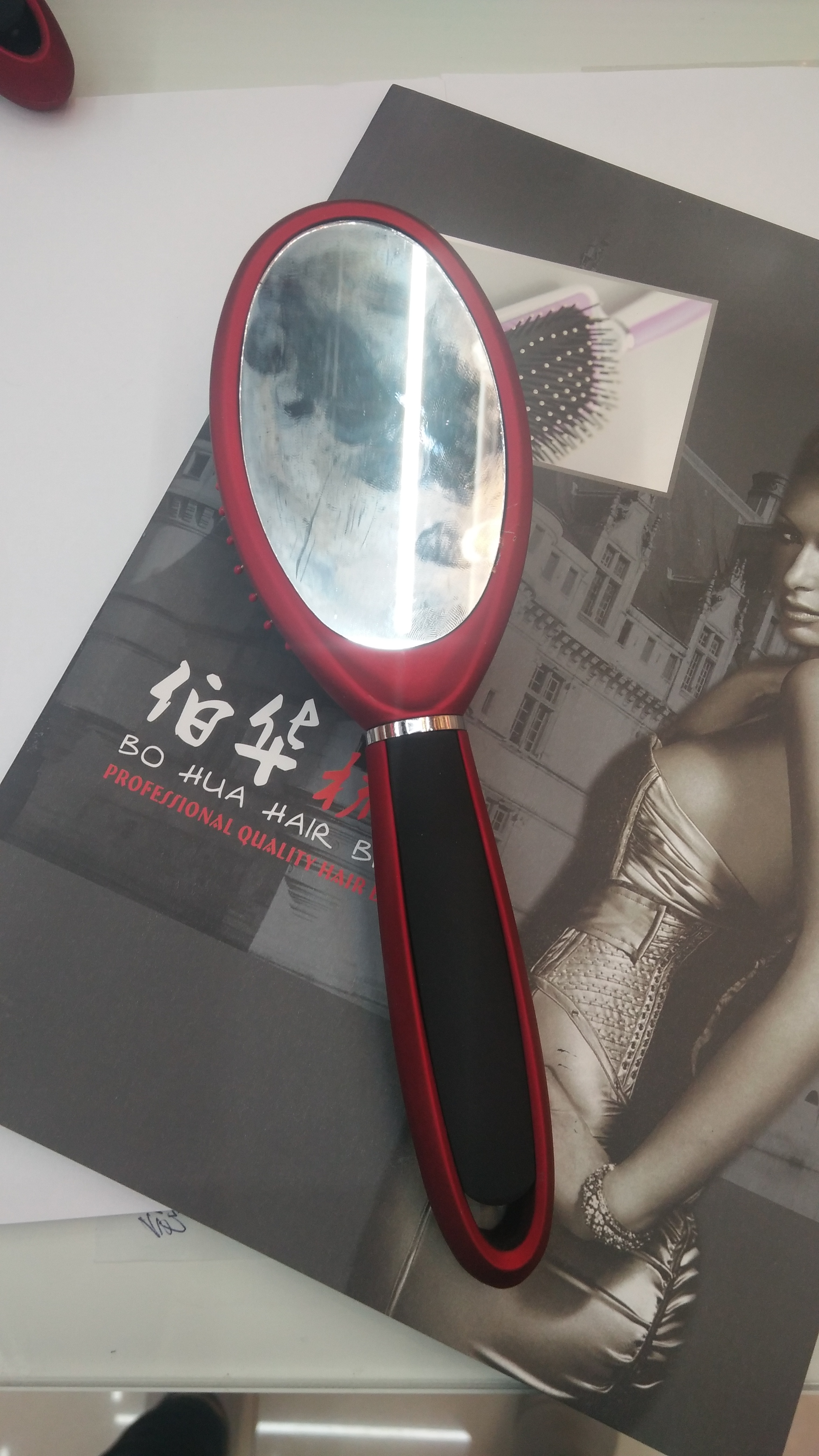 Factory direct sales: Mirror comb, mirror massage comb, airbag comb, steel needle comb, elastic paint. details Picture