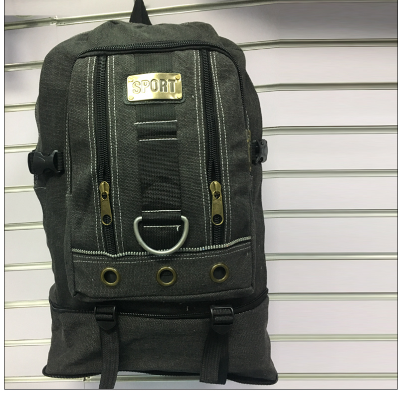 Extra-large capacity men's and women's travel backpacks, outdoor mountaineering casual luggage bags, British denim canvas backpacks Application Scenario