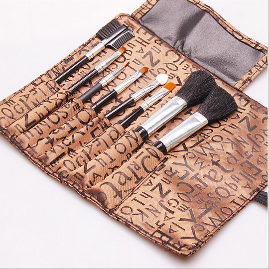 Teacher Kevin recommends JOJO 8-piece makeup brush TV beauty products