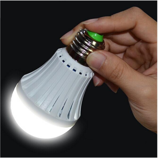 Household 5W, 7W, 9W, 12W 220V charging smart emergency LED bulbs Specification image