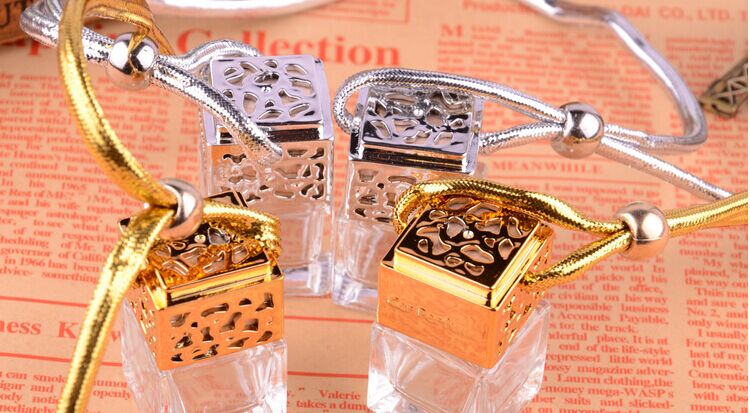 批发汽车空瓶挂件 汽车玻璃空瓶批发 可加香水 汽车挂件