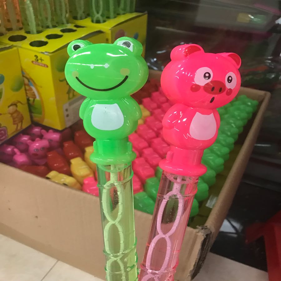 There are many different styles of cartoon bubble sticks