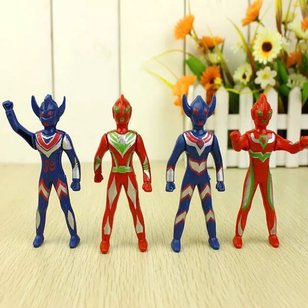 Children's toy street stall, gift 2-yuan store, 9.9-yuan store, special batch of four Ultraman Application Scenario
