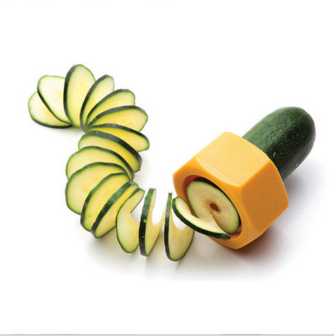 Creative Spiral Cucumber slicer melon Cuisine Knife (mixed colors)