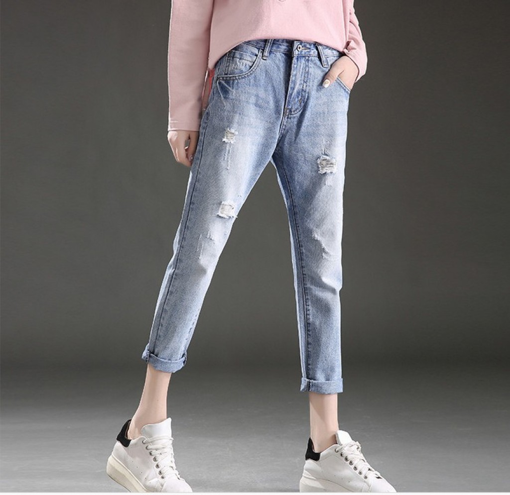 Ripped jeans, capri pants, loose straight-leg pants for women, light-colored bf beggar pants, spring and autumn pants details Picture