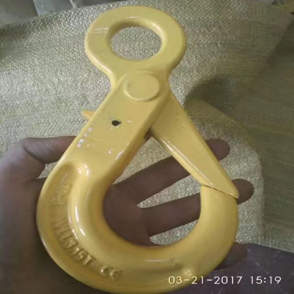 Wholesale and retail of eye-shaped safety hooks, cargo hooks, and safety hooks at factory prices Specification image