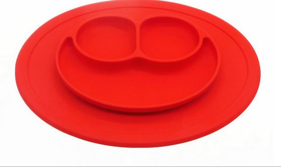 Smiling silicone one-piece placemats, plates, compartments, infant and toddler complementary food boxes, plates, baby silicone plates Application Scenario