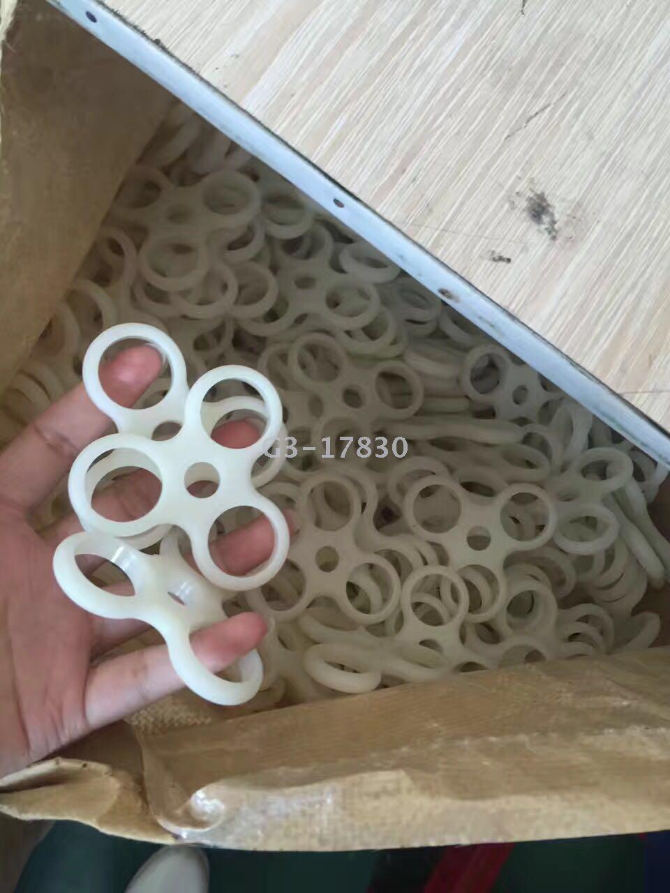 现货指尖陀螺夜光指尖陀螺Fidget Spinner细节图