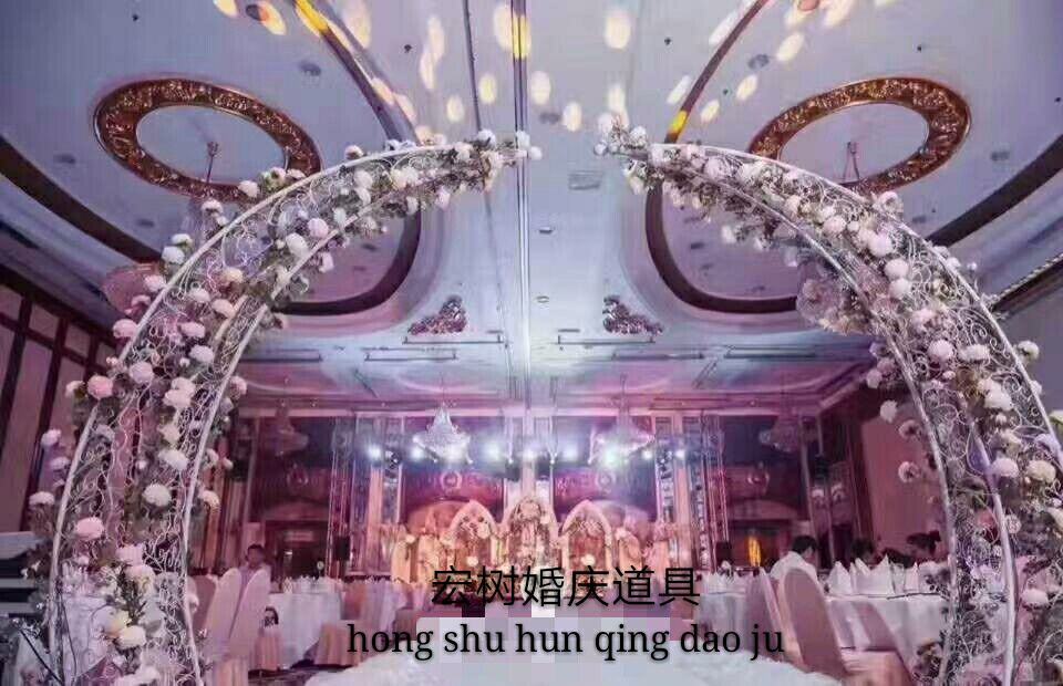 Hongshu Wedding props: Wedding venue decoration with ox horn iron art gates details Picture