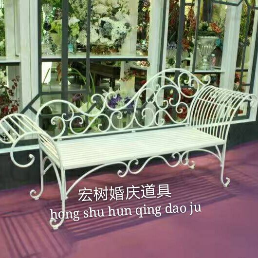 Hongshu wedding props, wedding venue decoration, wedding venue arrangement of imperial concubine lounge chairs Application Scenario