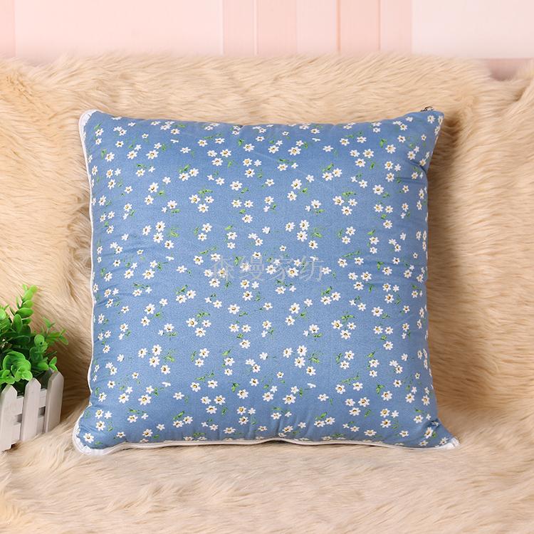 零售批发抱枕毯小碎花条纹汽车空调被子大量库存现货