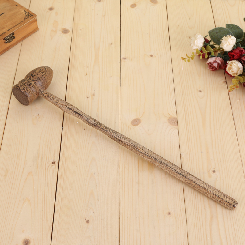 Manufacturers Direct Sales Chicken Wings Wooden Wine Bottle Hammer Duck Egg Hammer Bamboo Hammer Massage Hammer Fitness Application Scenario