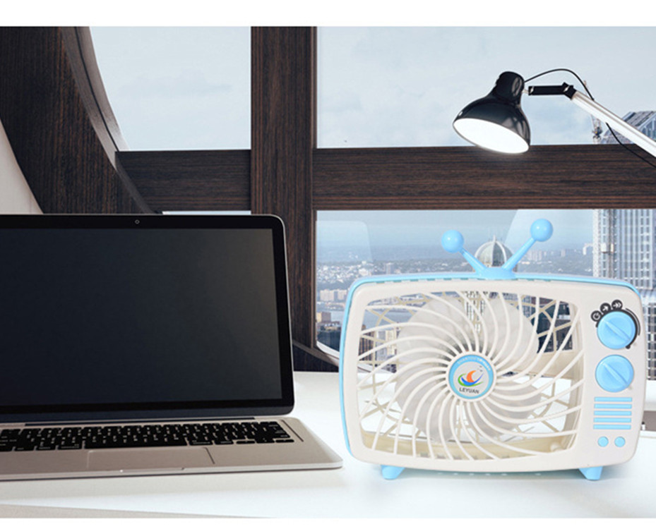 New retro TV fan Charging Mini Handheld Strong Wind fan Creative desktop small fan full figure