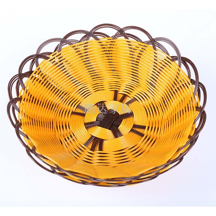 Plastic oval hand woven fruit basket Handicraft fruit bowl storage basket plastic woven basket