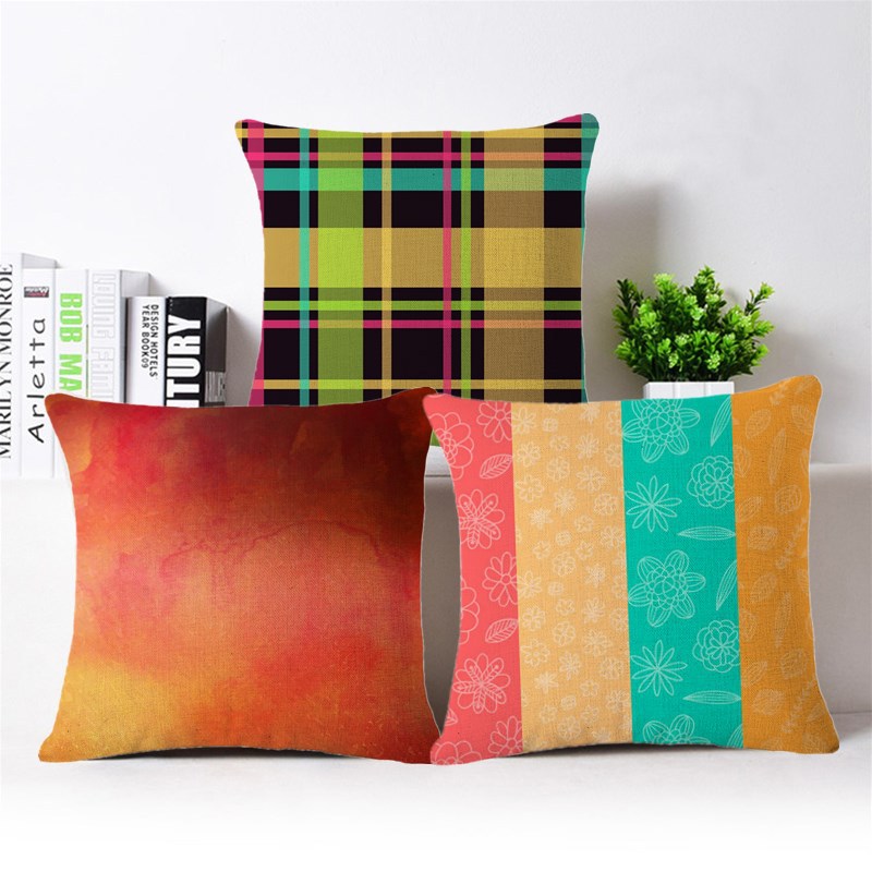 Factory direct sales and wholesale of checkered cotton and linen pillowcases, car and office pillows. Customized according to provided drawings