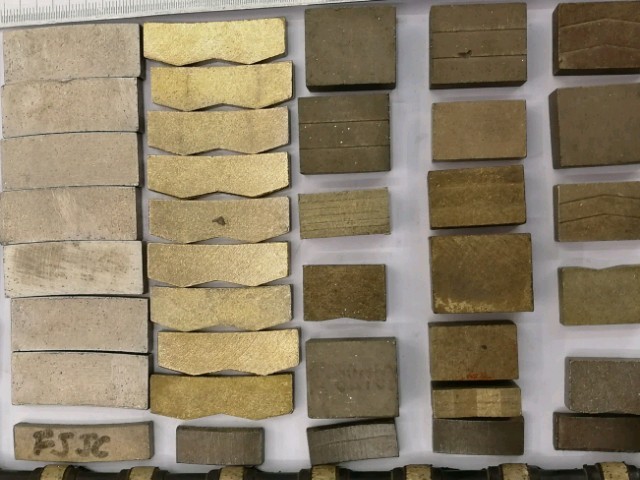 Diamond saw blades are out? Diamond blade head export, granite blade head export, volcano Specification image