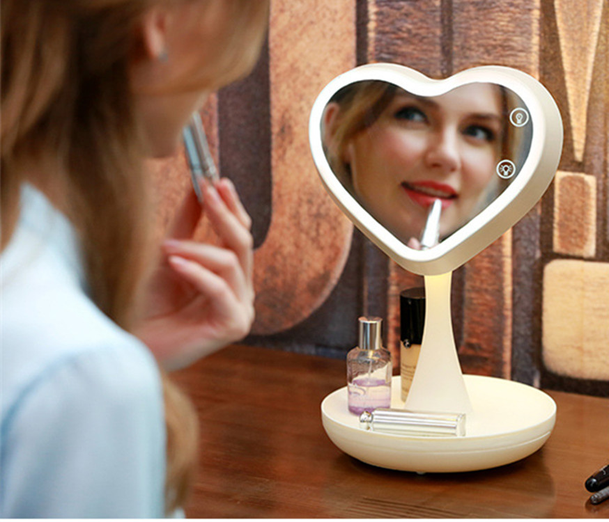 New seven-color heart-shaped mirror lamp rechargeable initial heart makeup mirror vanity mirror lamp