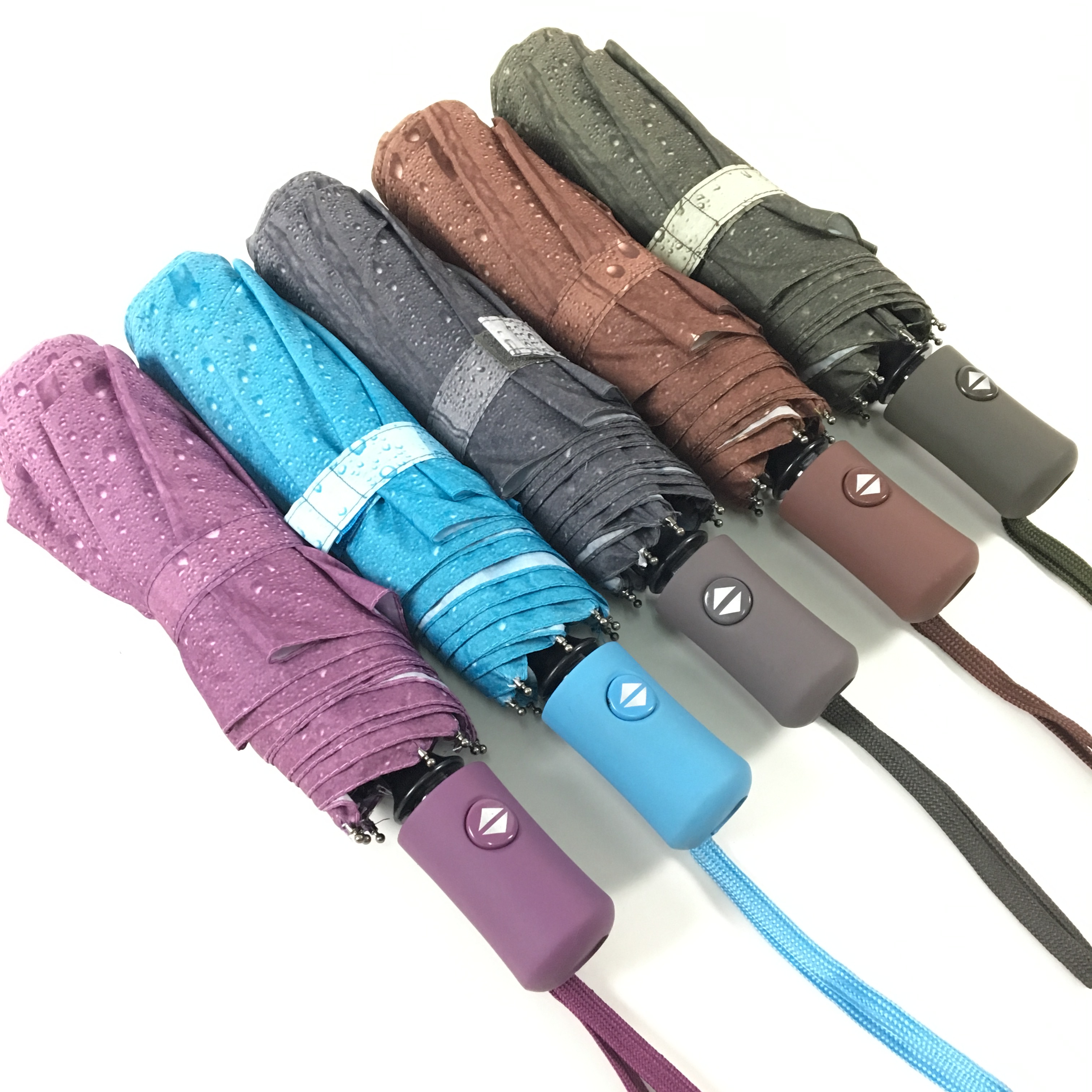 Fully automatic fashionable umbrella with raindrop patterns Application Scenario