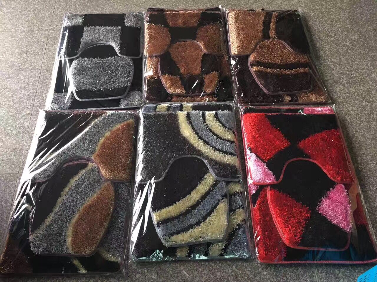 马桶水箱实物图