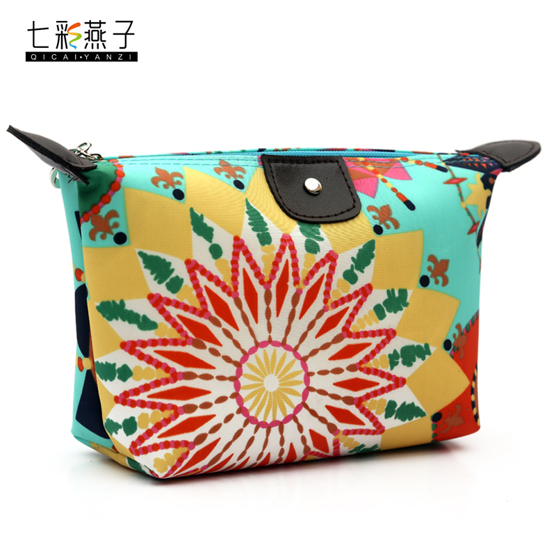 Korean velvet dumplings, nylon cosmetic bags, cosmetic bags, toiletry bags, clutch bags, promotional gifts for beauty stores, cosmetic bags