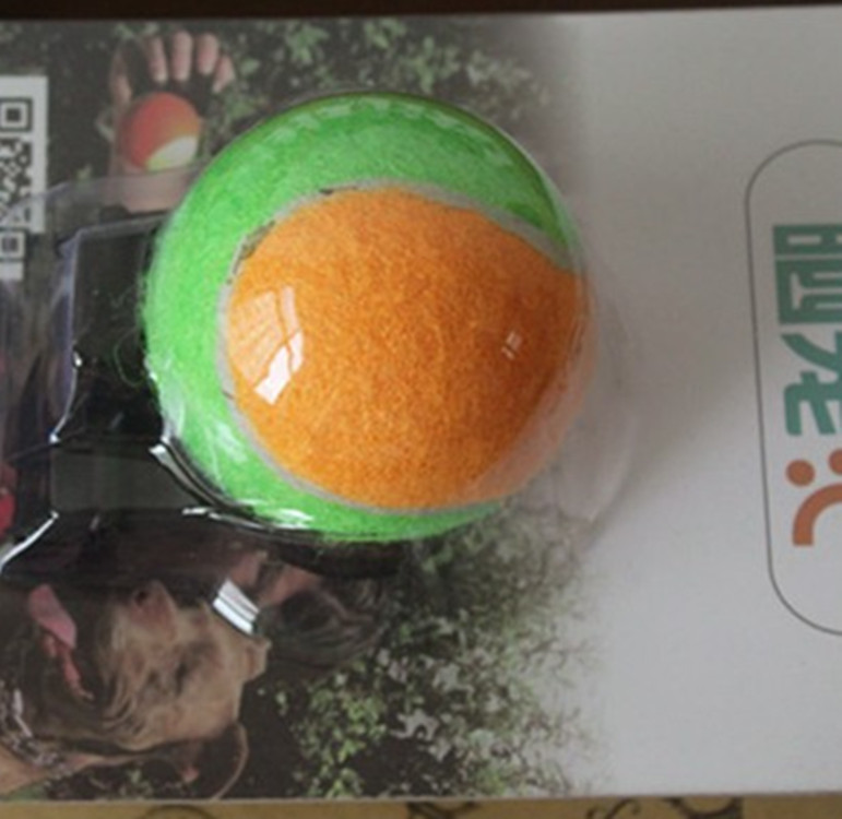 New creative dog self-timer Tennis self-timer New pet dog self-timer Application Scenario