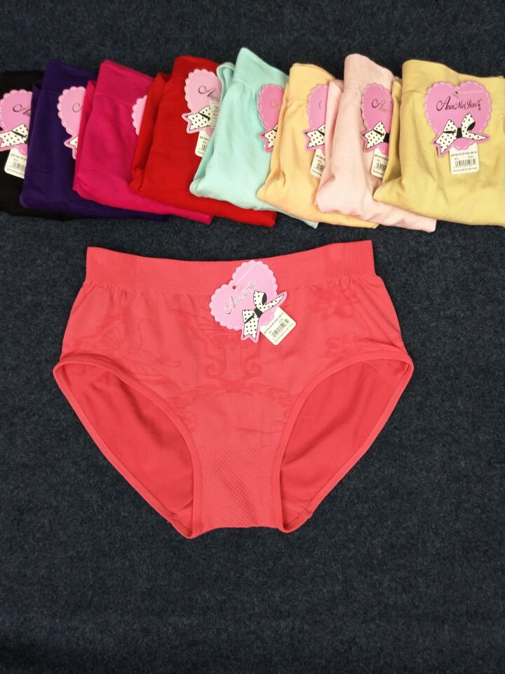 Seamless women's triangle underwear manufacturers direct Yiwu underwear thumbnail