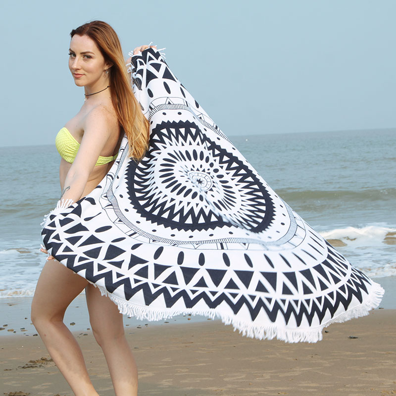 New type of beach towel, ultra-fine fiber super absorbent beach towel, yoga mat bestseller factory direct sales Application Scenario