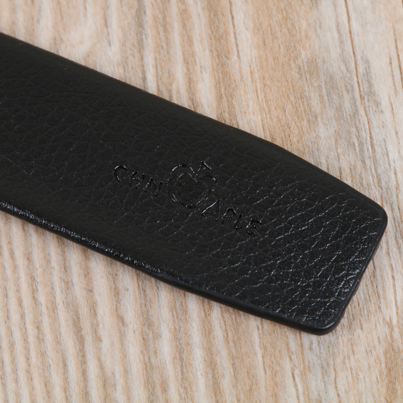 Men's Korean Fashion Black Buckle Belt Business Casual Can Application Scenario