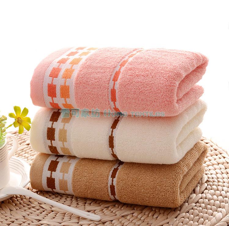 Pure cotton towel 32-ply plain jacquard supermarket delivery, thickened absorbent adult gift towel for foreign trade export Application Scenario