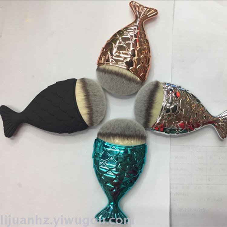 Fish makeup brush foundation brush beauty brush mermaid blush brush