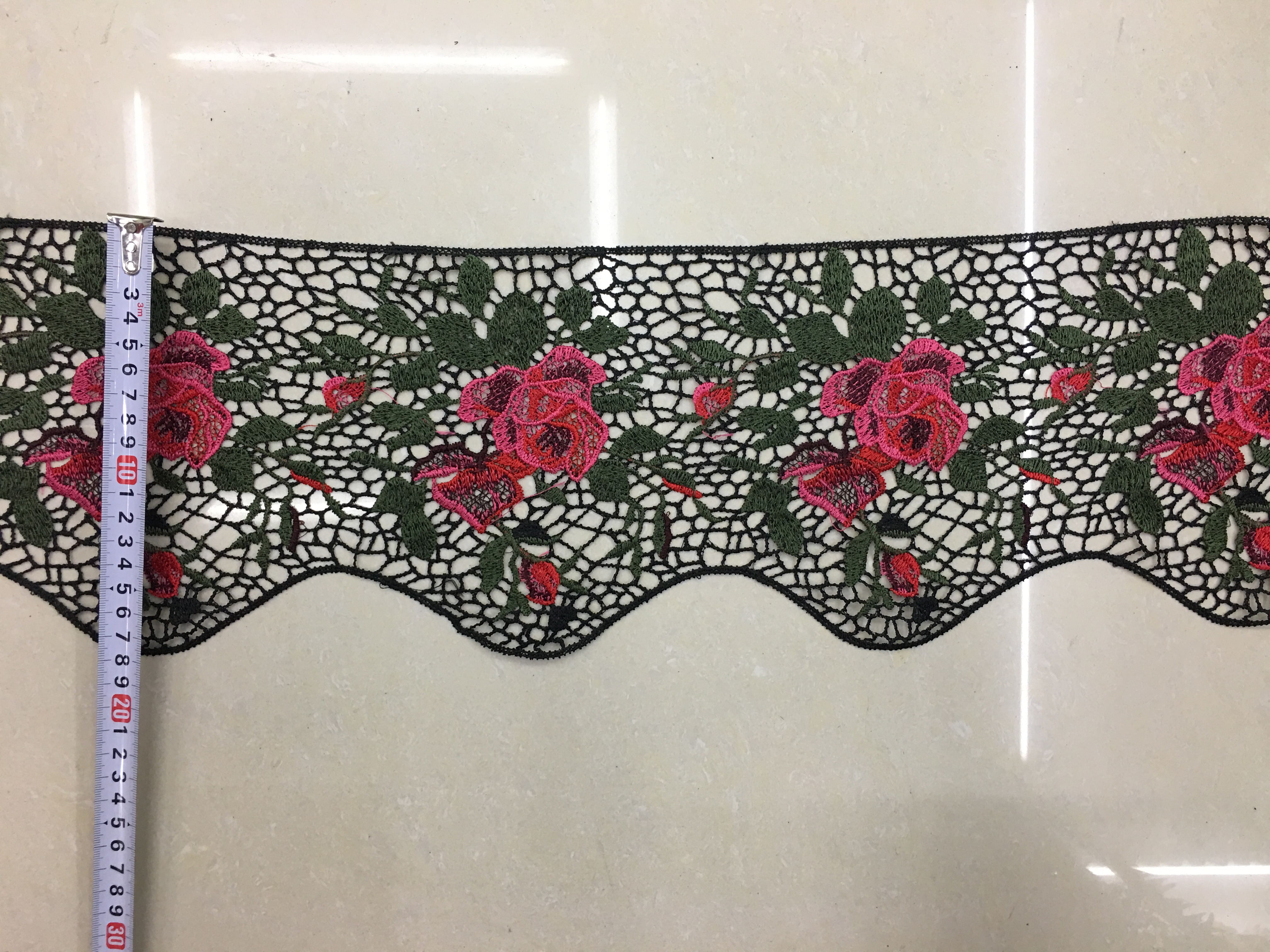 水溶刺绣条码花边 围巾 服装 裙子打底裤 防晒衣 色线花边产品图