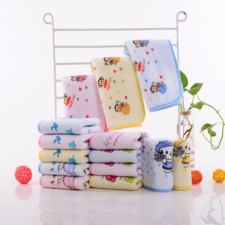 Untwisted printed children's towel with edge-printed snowman children's towel, pure cotton children's towel details Picture
