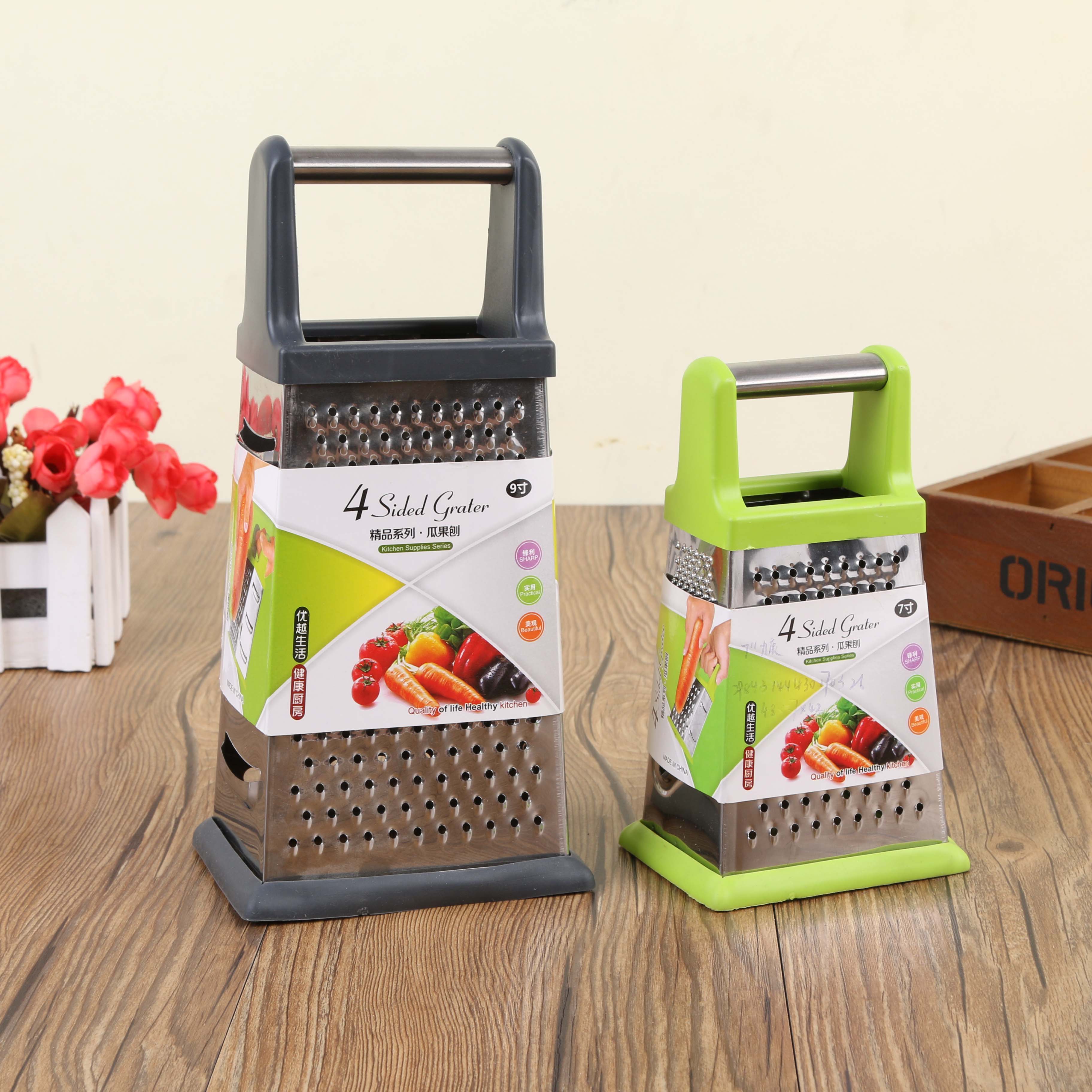 Kitchen stainless steel bubble scraper, grater, four-sided grater, wire applicator, wire cutter, multi-functional four-sided grater