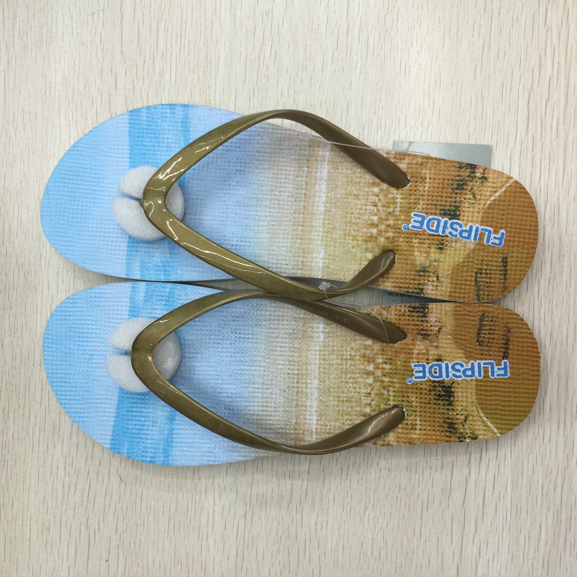 Supplying women's heat transfer flip-flops for beach and seaside