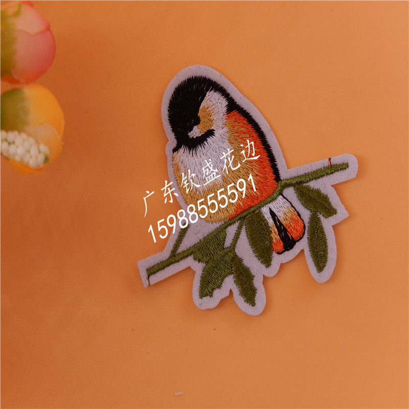 Factory direct sales of water-soluble lace and customizable clothing accessories with self-adhesive patterns Application Scenario