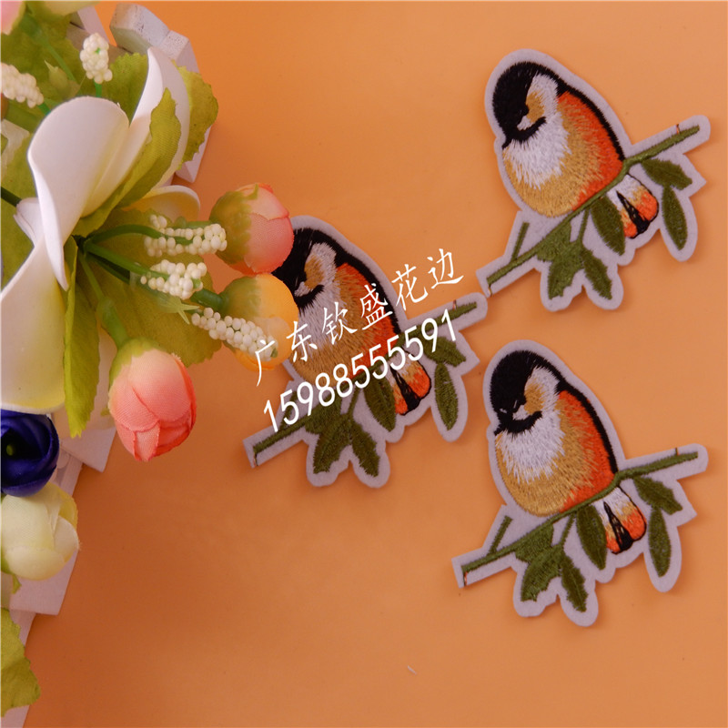 Factory direct sales of water-soluble lace and customizable clothing accessories with self-adhesive patterns details Picture
