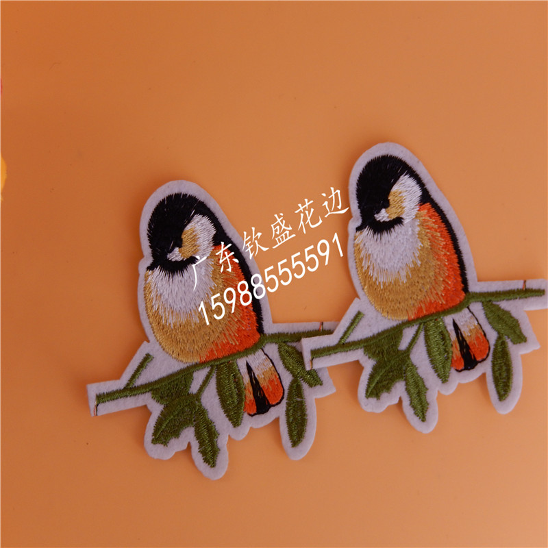 Factory direct sales of water-soluble lace and customizable clothing accessories with self-adhesive patterns