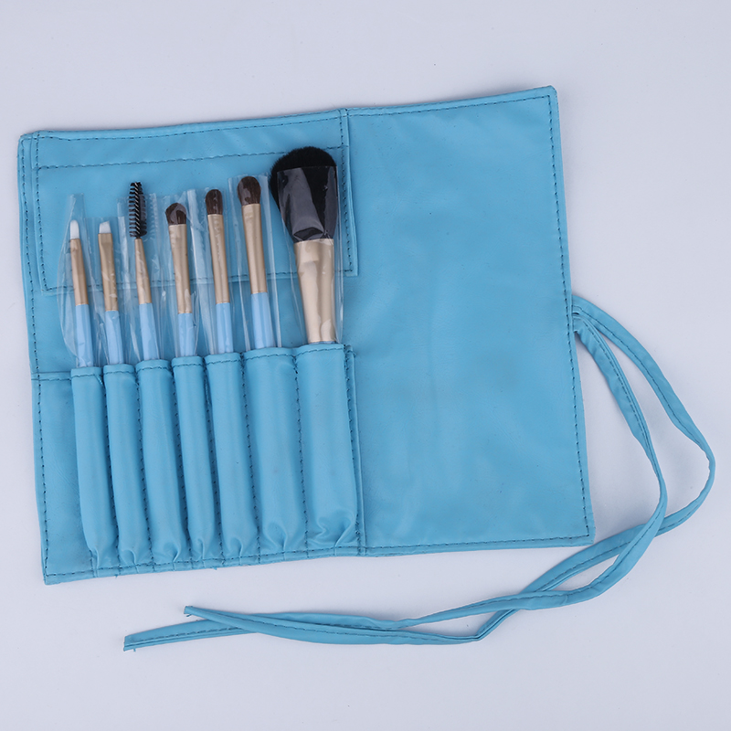 Wholesale of new 7-piece makeup brush sets. Makeup brush sets are portable and professional beauty tools Application Scenario