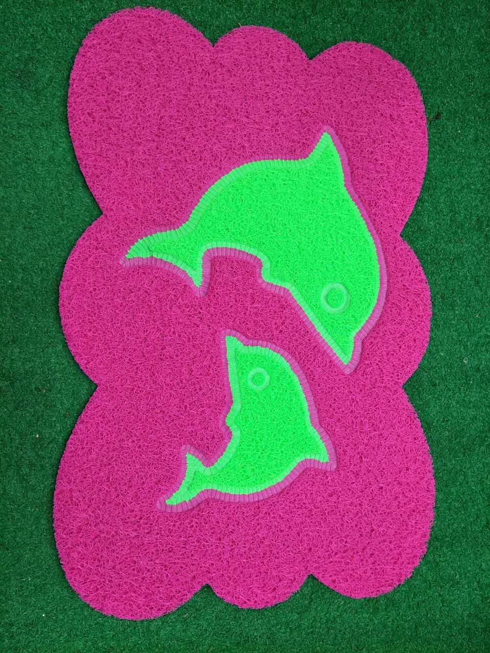4060 Two-color puzzle brushed floor mat Application Scenario