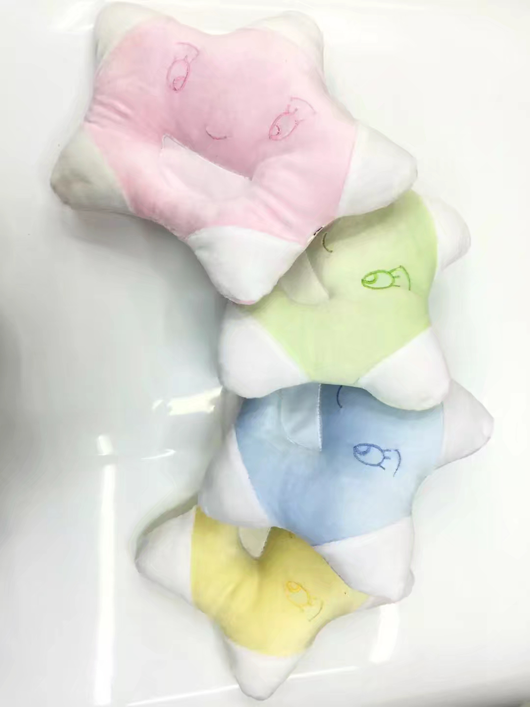 灡樱婴儿用品 五角星枕头 定型枕细节图