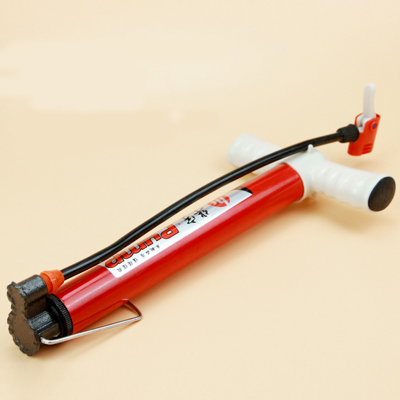 The new mini air pump with multi-purpose spout is now available at a street stall for ten yuan. It is sourced from Yiwu Department Store details Picture