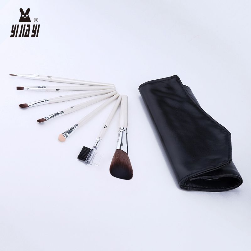 High-quality 7-piece makeup brushes with leather cases, nylon bristle, and wooden handles, universal makeup set brushes